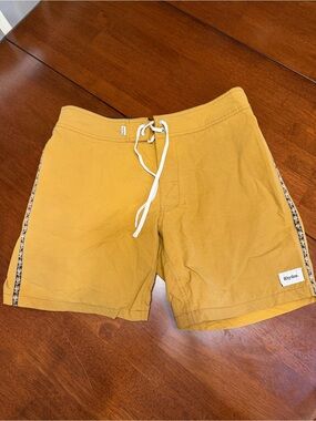 Rhythm Board Shorts Mens 33 X 8 Mustard Cargo Pocket Swim Trunks Swim Surf Beach